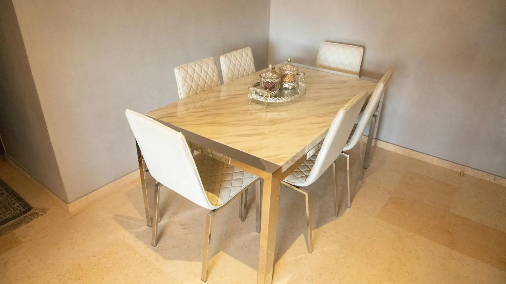 Peaceful Apartment In Hay Al Mohammad, Agadir 0*,  Marokko