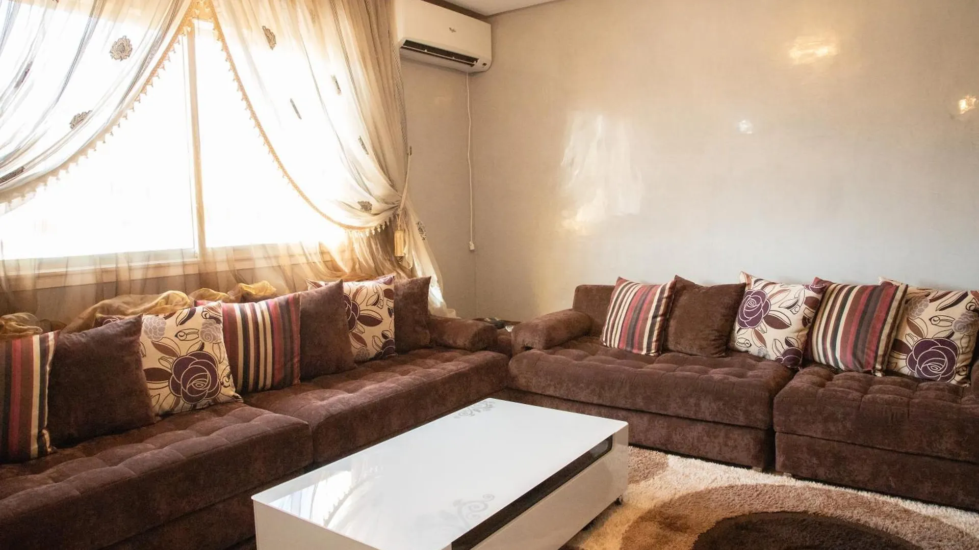 Peaceful Apartment In Hay Al Mohammad, Agadir 0*,  Marokko