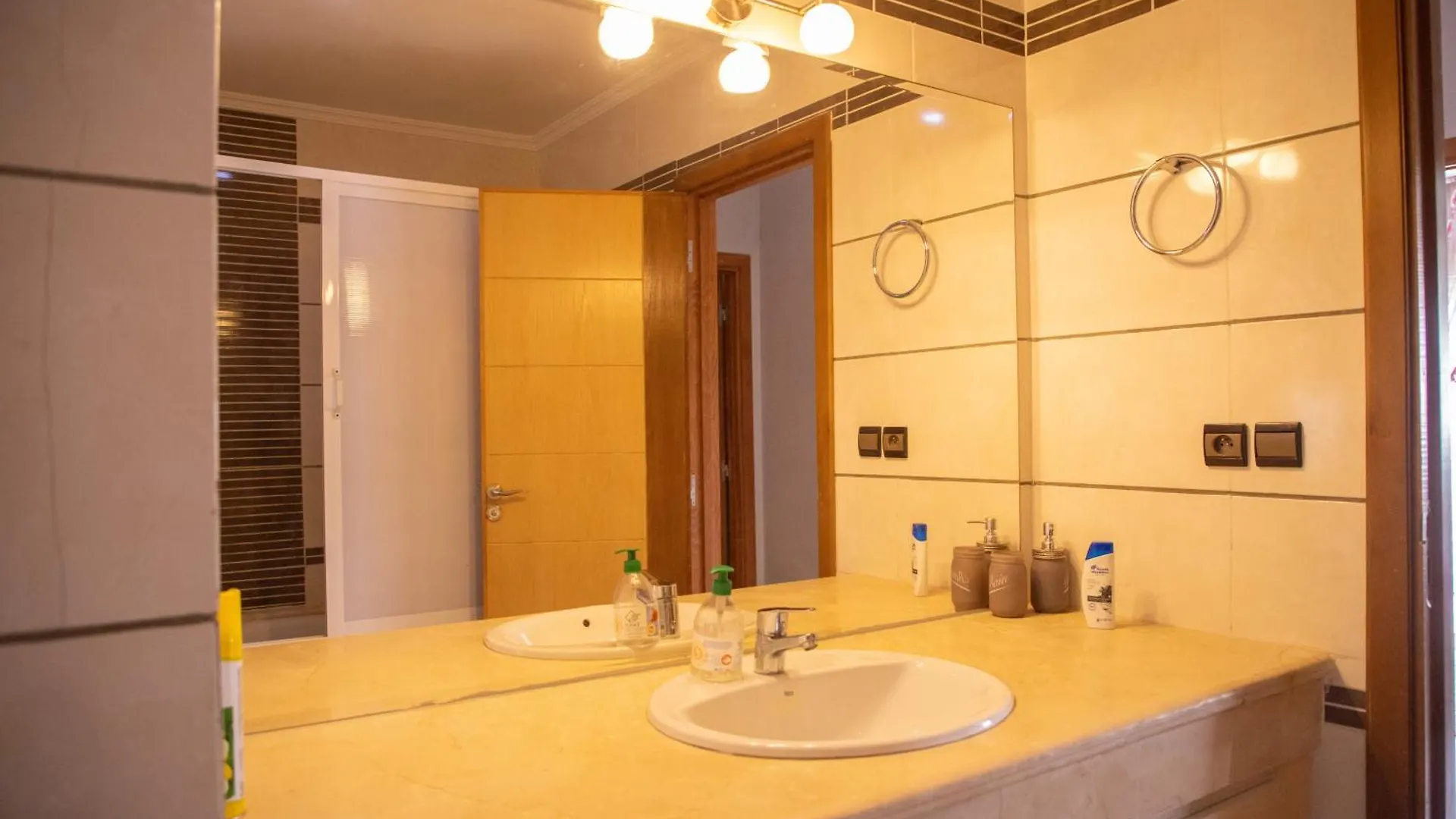Peaceful Apartment In Hay Al Mohammad, Agadir